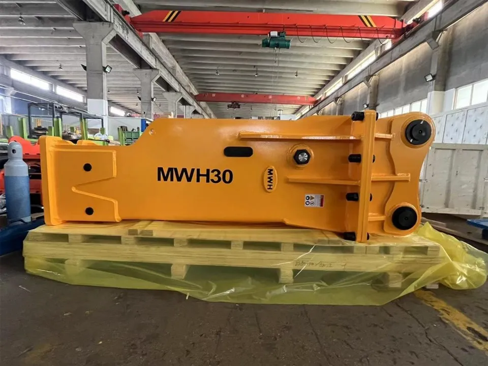 Stroje DQ Breaker vyrábajúce vysoko kvalitný typ hydraulického kladiva pre Sb121
